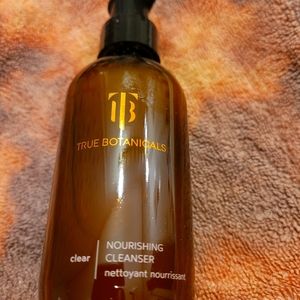 True Botanicals Nourishing Cleanser
